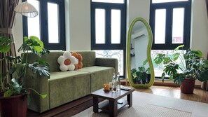 Doppelzimmer im japanischen Stil, Balkon, Stadtblick | Schreibtisch, Verdunkelungsvorhänge, schallisolierte Zimmer