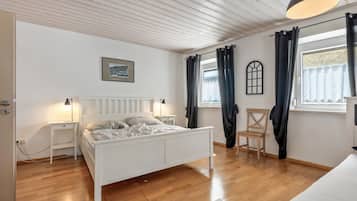 8 Schlafzimmer, Bügeleisen/Bügelbrett, WLAN, Bettwäsche