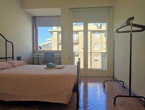 9 makuuhuonetta, Wi-Fi