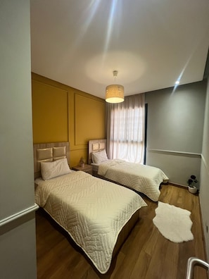 3 bedrooms, iron/ironing board, Internet, bed sheets