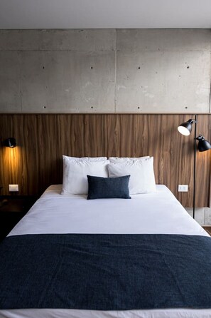 1 chambre, bureau, fer et planche à repasser, Wi-Fi