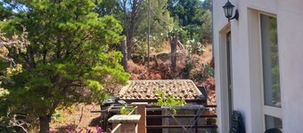 Room 'Lipari' with terrace, shared garden and air conditioning