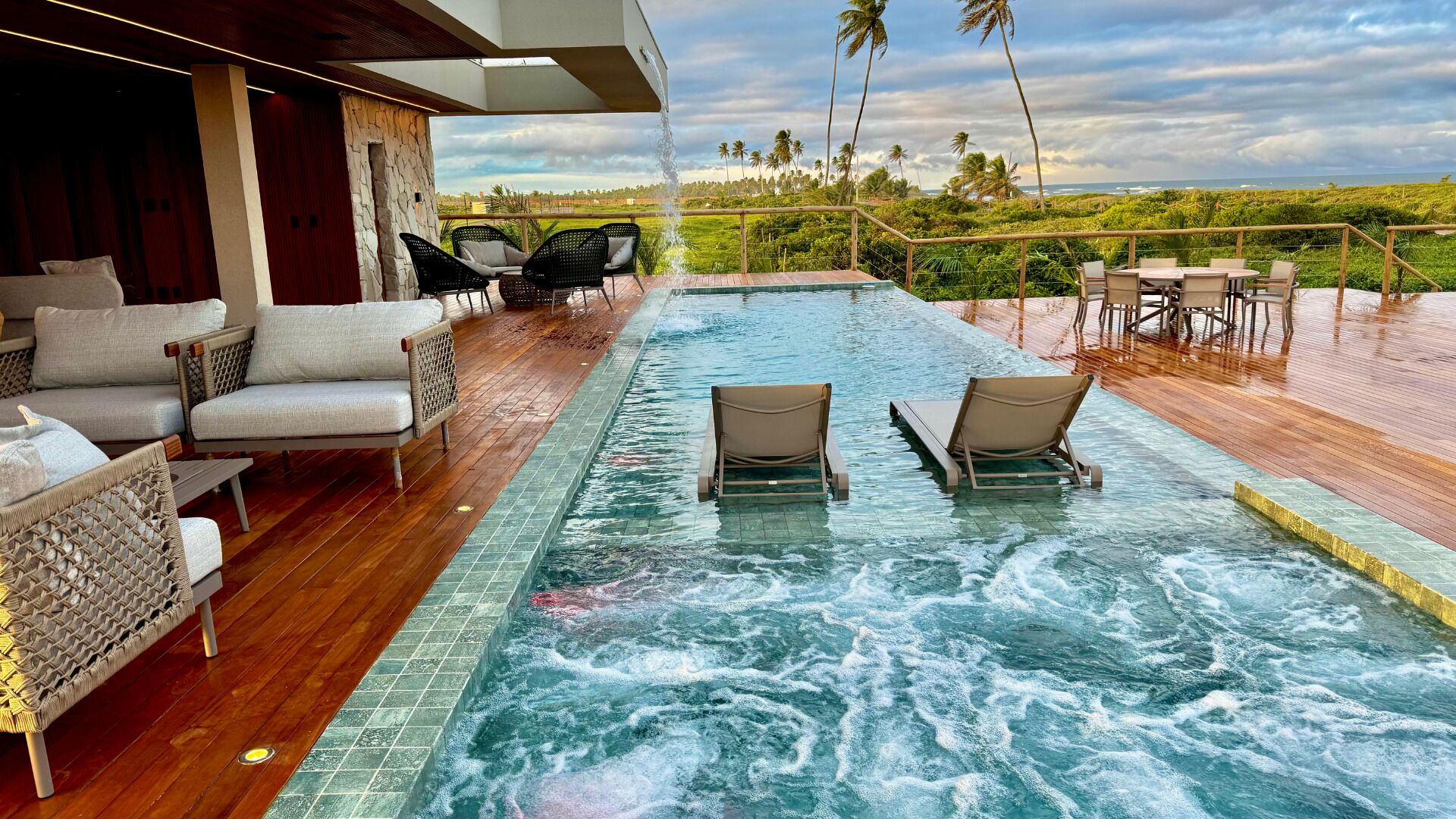 Indoor pool, outdoor pool