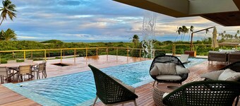 Beachfront Mansion (Beachfront) with 8 Suites in the Alphaville Guarajuba Condominium