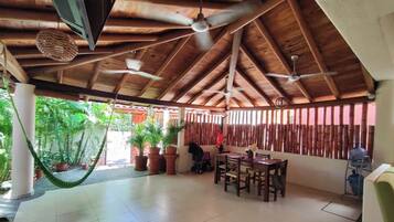 Apartment, 2 Bedrooms | Living area