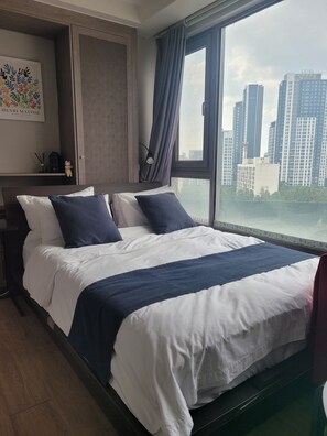 1 bedroom, iron/ironing board, WiFi, bed sheets