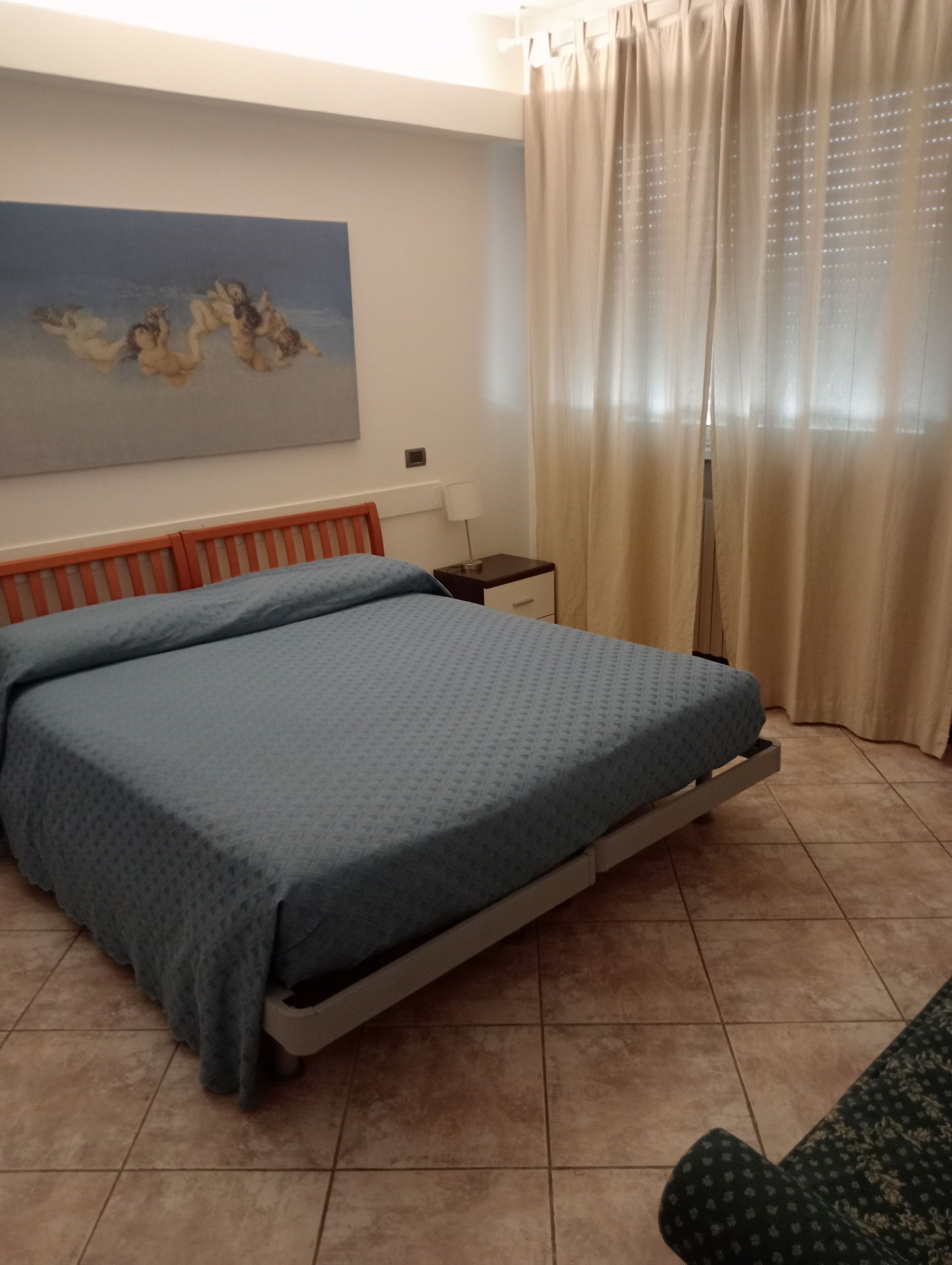 Camera con Letto Matrimoniale | Wi-Fi gratuit