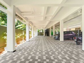 House | Property grounds