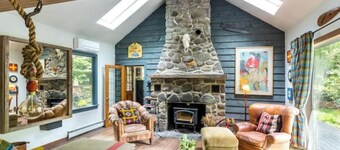 Woodstock Mtn Lodge- pvt 2 acres w/saline pool