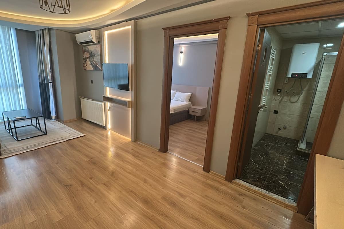 Deluxe Condo | Seterika/papan seterika