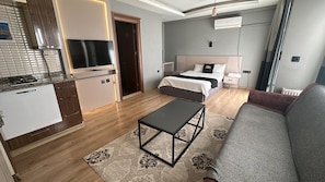 Standard Room, City View | Seterika/papan seterika