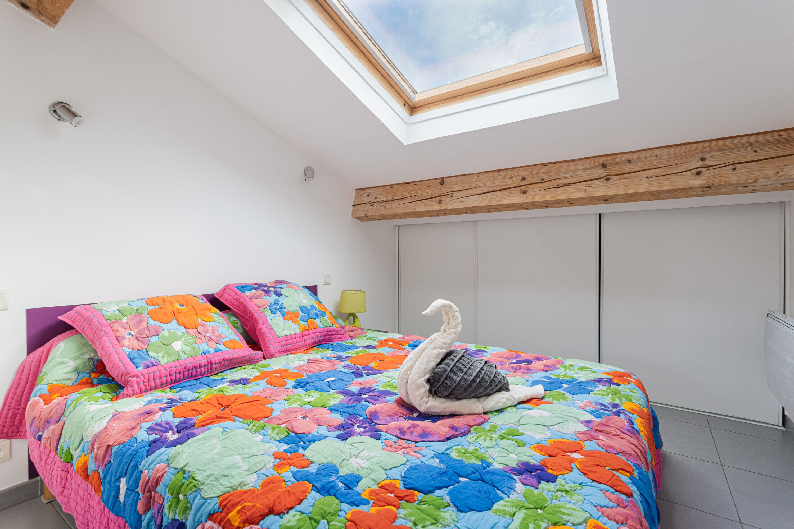 1 chambre, fer et planche à repasser, Wi-Fi, draps fournis