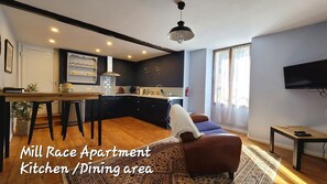 Smart TV, DVD player, books, music library