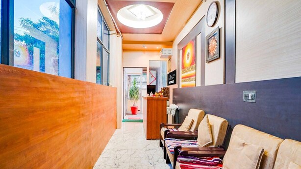 House | Lobby - Collection O JLN Marg Malviya Nagar (Jaipur)