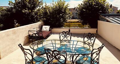 Maison de charme au bord du canal, proche du zoo de beauval