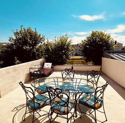 Charming canal-side house close to Beauval Zoo