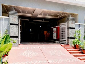 獨棟房屋 | 接待櫃台