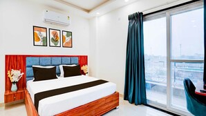 House - Collection O Sector 93 Noida Expressway (Noida)