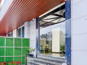 House | Exterior detail - Collection O Sector 93 Noida Expressway (Noida)