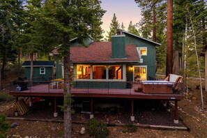 House (3 Bedrooms) | Front of property - Year-round Tahoe Escape With Hot Tub & Outdoor Dining Timberline Haven by Avantstay (Tahoe Vista)