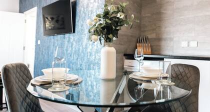 Bright & Central 2BR Flat