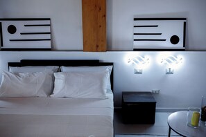 1 bedroom, in-room safe, free WiFi, bed sheets
