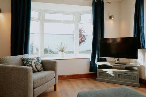 The Bird’s Nest – Coastal Retreat & Pet Friendly