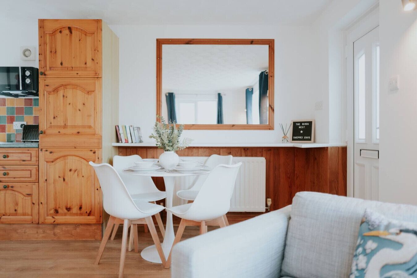 Smart TV, books