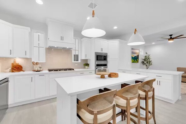 Microwave, oven, stovetop, dishwasher