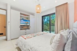 1 bedroom, in-room safe, iron/ironing board, free WiFi