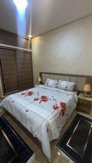 Appartement Familial, patio, vue montagne | Wi-Fi gratuit