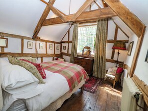 2 عدّة غرف نوم وبديكورات فريدة لكل غرفة وطراز فريد لكل وحدة