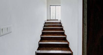 Townhouse Oak Mysore Palace