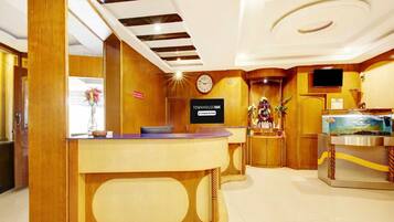 House | Meja sambut tetamu