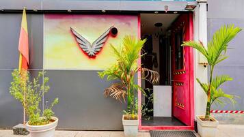 House | Reception