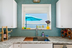 Micro-ondas, fogão, cooktop, lava-louças