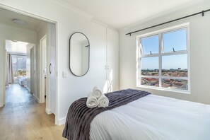 Apartment, 2 Double Beds, Pool Access, Ocean View (Villa Italia) | 2 bedrooms, individually decorated, individually furnished