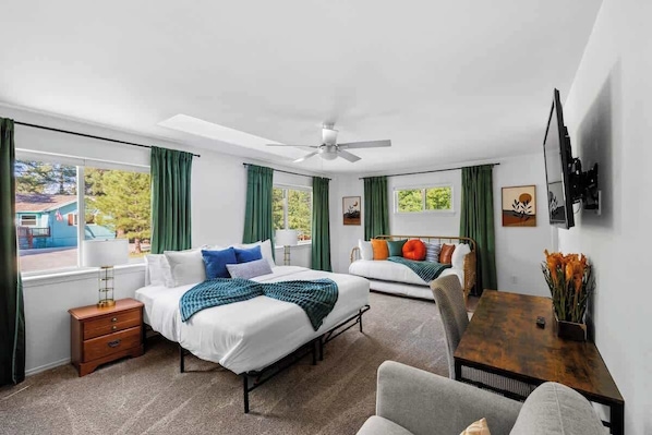 3 bedrooms, iron/ironing board, WiFi, bed sheets
