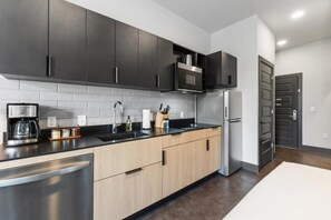 Standard Studio, 2 Queen Beds | Private kitchen | Coffee/tea maker