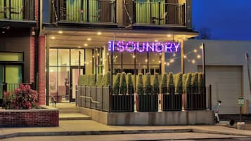 Fachada da propriedade