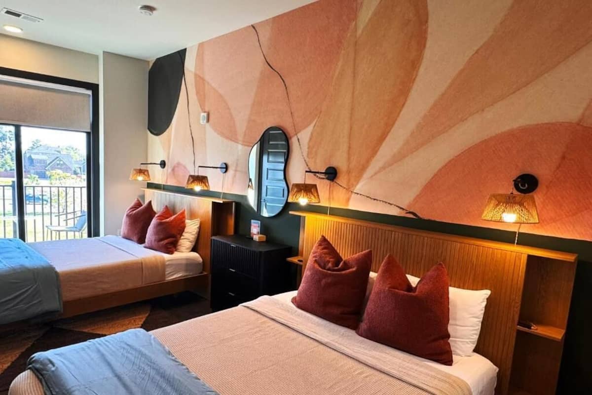 Deluxe-Studio, 2 Queen-Betten | Bügeleisen/Bügelbrett, kostenloses WLAN, Bettwäsche