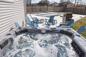 Terrace/patio - Modern Renovated Retreat w/ Pool in North Cape May (Lower Township)