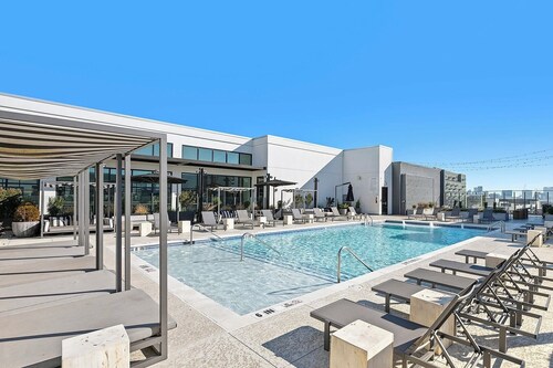 Charming 1-bedroom apartment in fabulous Atlanta Midtown with Rooftop Pool