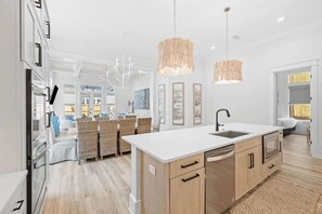 House (1 Bedroom) | Interior