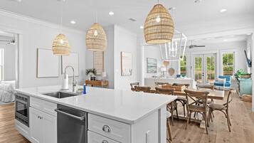 House (1 Bedroom) | Interior