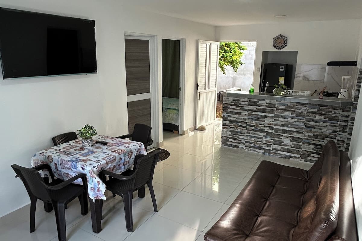 Departamento familiar, 3 habitaciones, patio | Wifi gratis