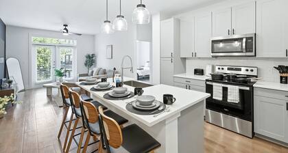 Grayson 13012 Luxury Living DT Fort Worth 2B2B