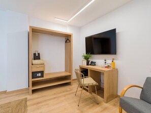 Deluxe-Doppel- oder -Zweibettzimmer, Stadtblick | Zimmerausstattung