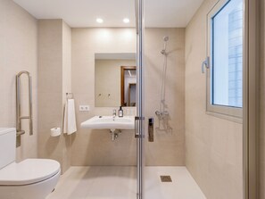 Chambre Deluxe double ou avec lits jumeaux, vue sur la ville | Commodité de la chambre
