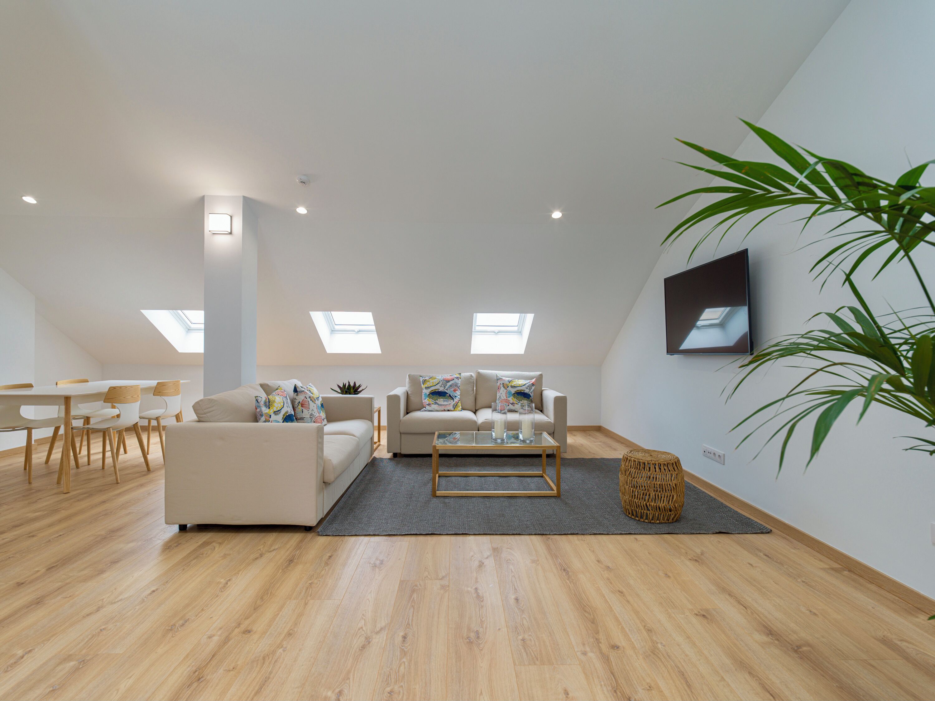 Superior Suite, Courtyard View | Room amenity